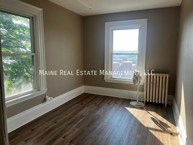 Photo - 145 Union St Apartment Unit 11