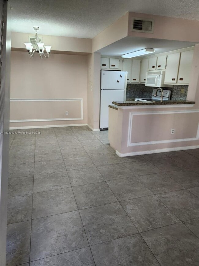 Photo - 665 NW 85th Pl Unit 10-212