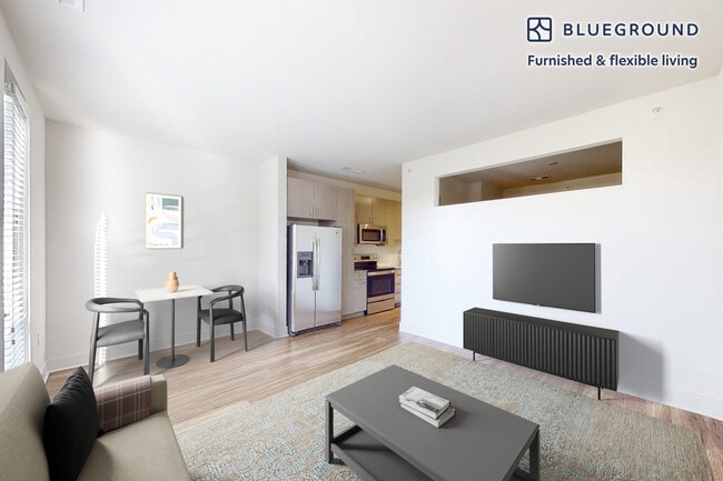 Photo - 820 Concorde Cir Unidad FL1-ID8348A