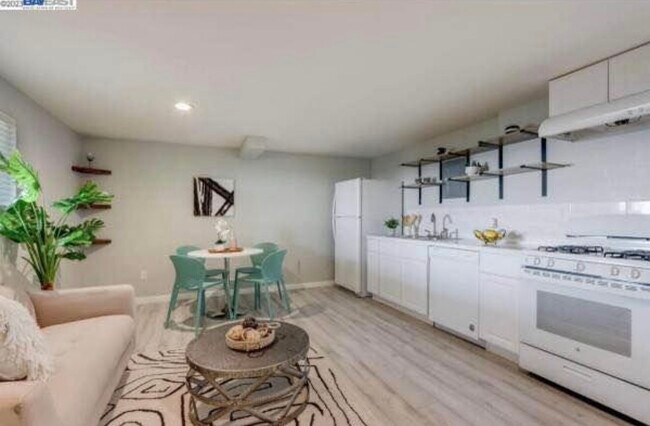 Photo - 25705 Westview Way Unit ADU