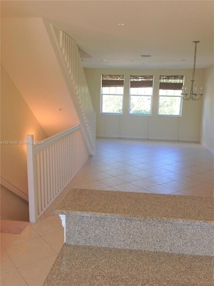 Photo - 690 Amador Ln