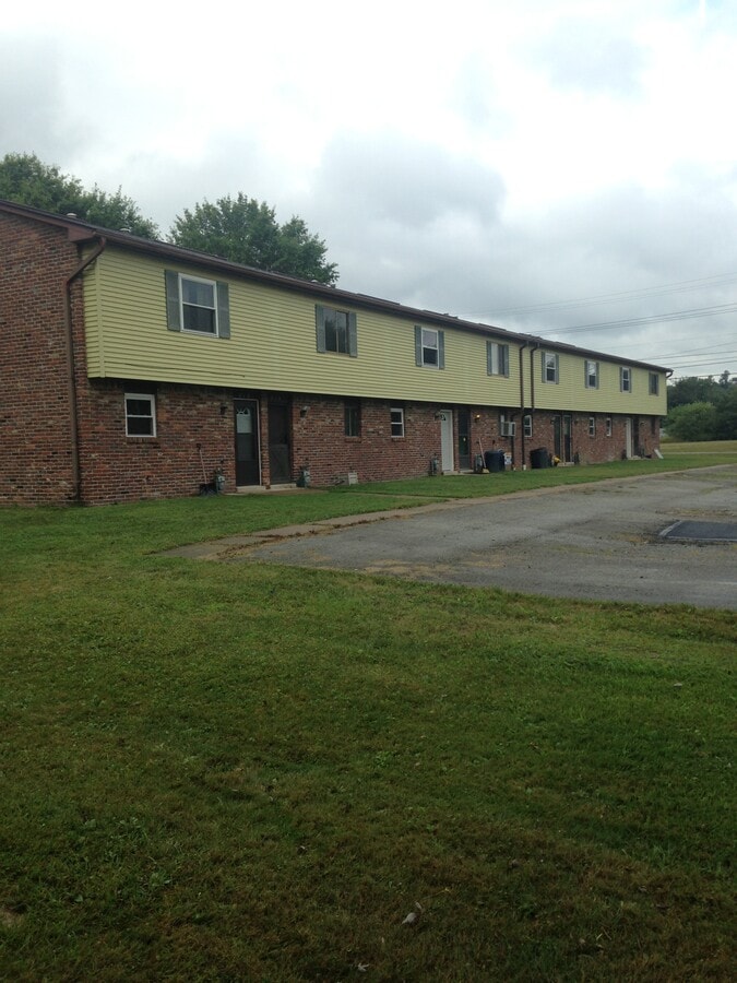 Photo - 2111 Stoops Ct