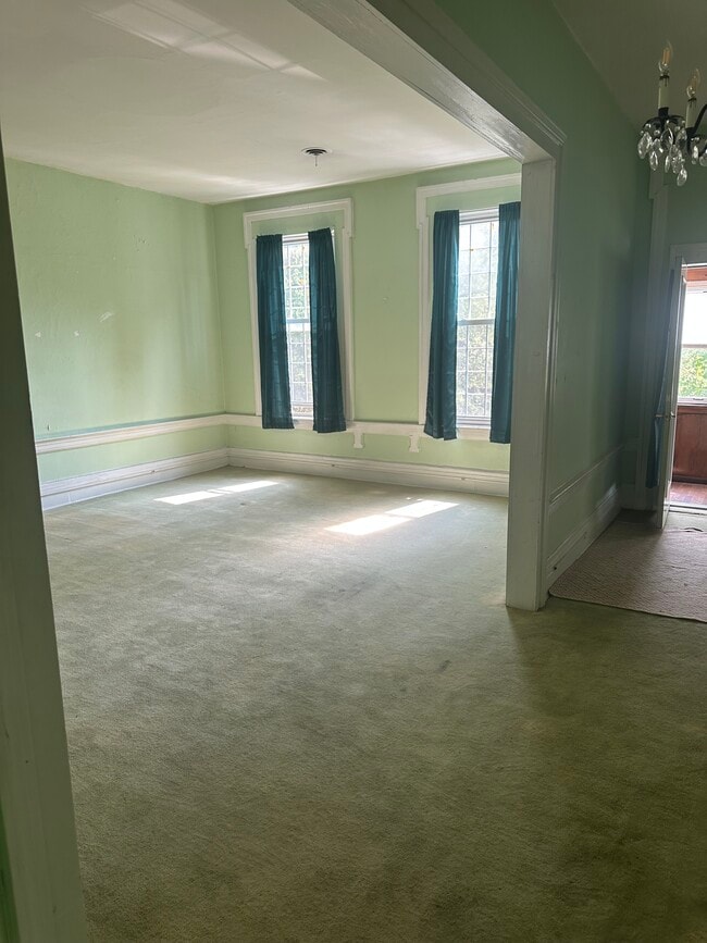 Living room - 926 Diamond Park Unit 2nd Floor One Bedroom