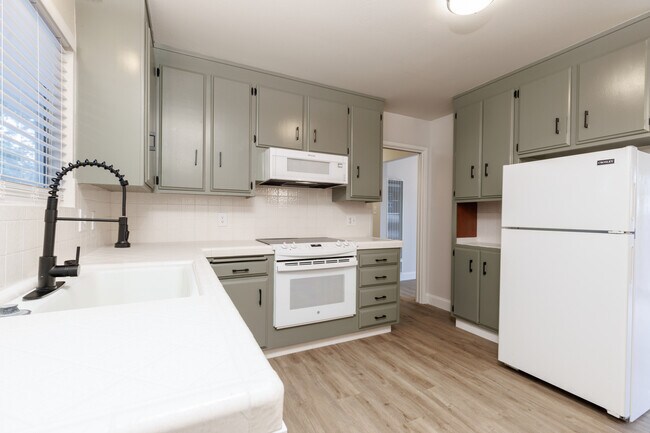 Photo - 1010 King St Unidad #B