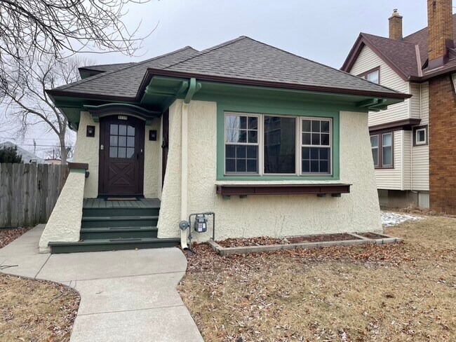 Front of House - 3119 N Cramer St