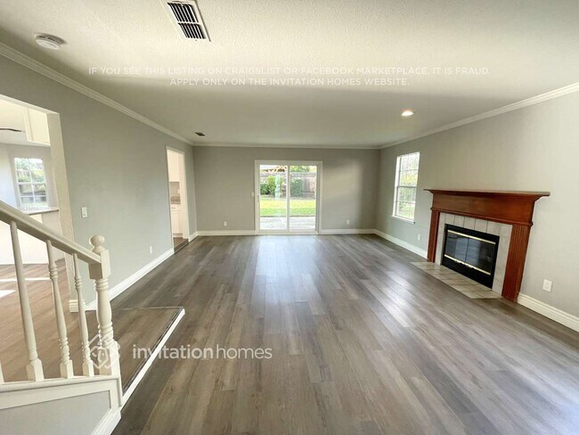 Photo - 850 Thetford Pl