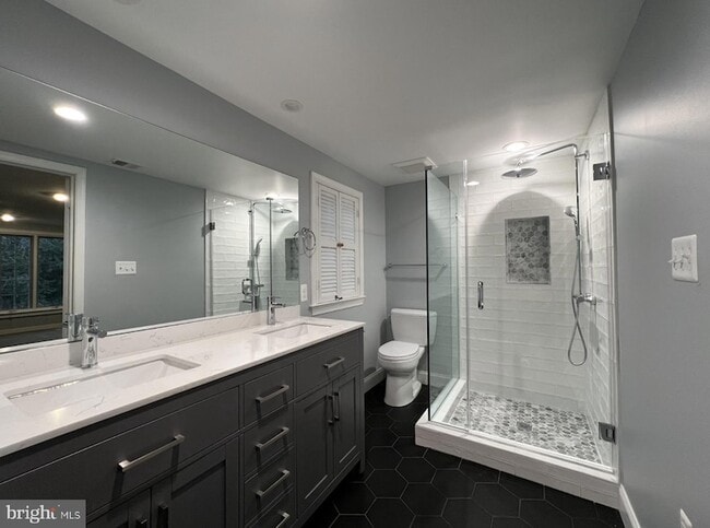 Photo - 7309 River Rd