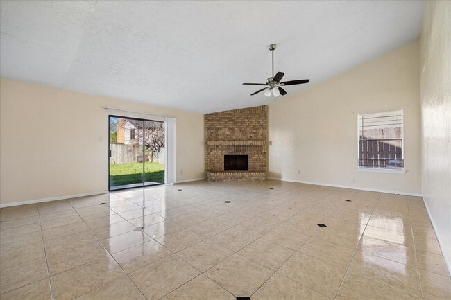 Photo - 16610 Quail Park Dr