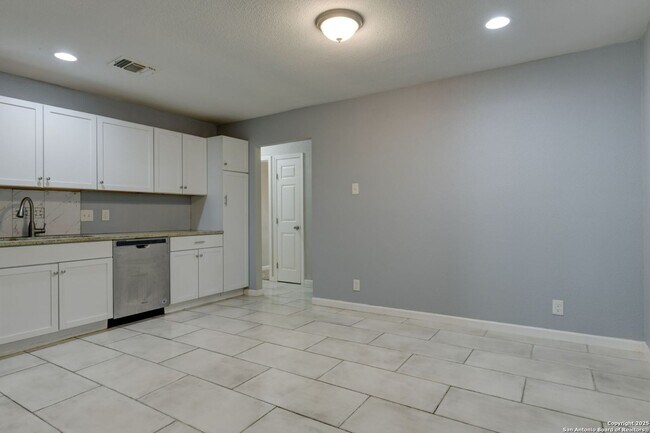 4342 Lehman Dr
