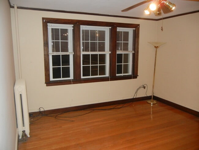 Photo - 298 Main St Unit 11