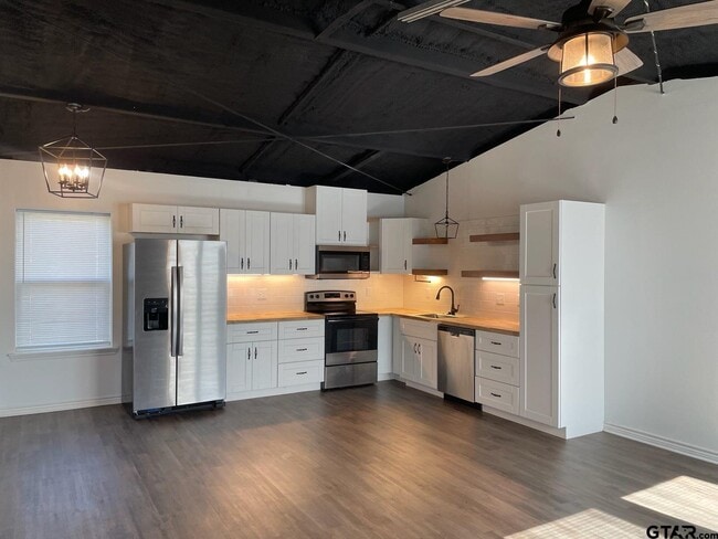 Photo - 11243 CR 219