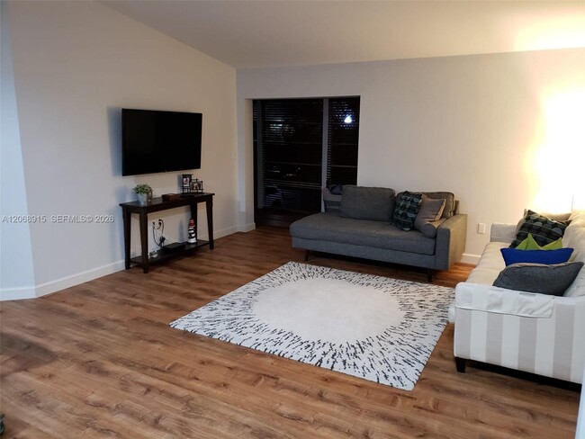 Photo - 4780 NW 102nd Ave Unit 204-11