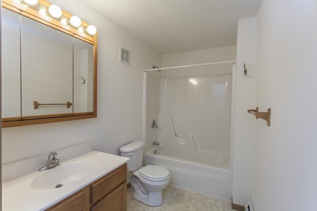 Bathroom - Ashford Apartments
