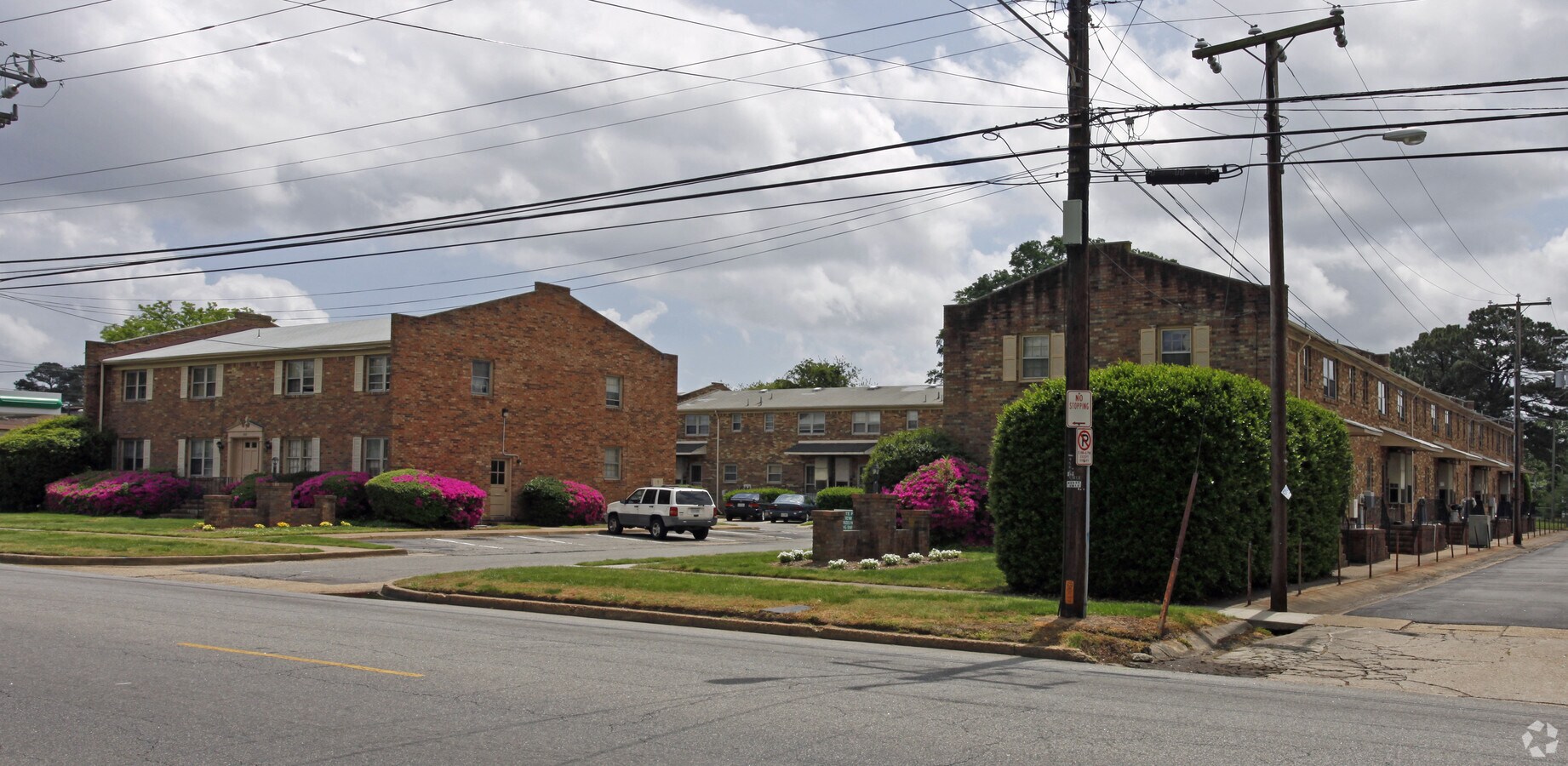 Bayview Manor - Bayview Manor