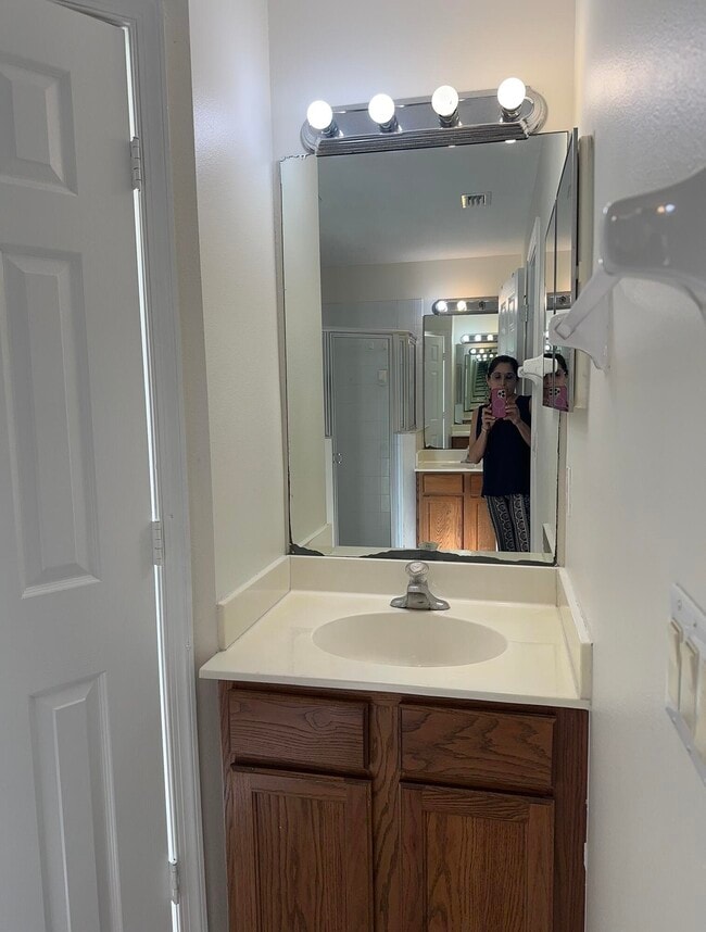 Photo - 2465 SE Melaleuca Blvd