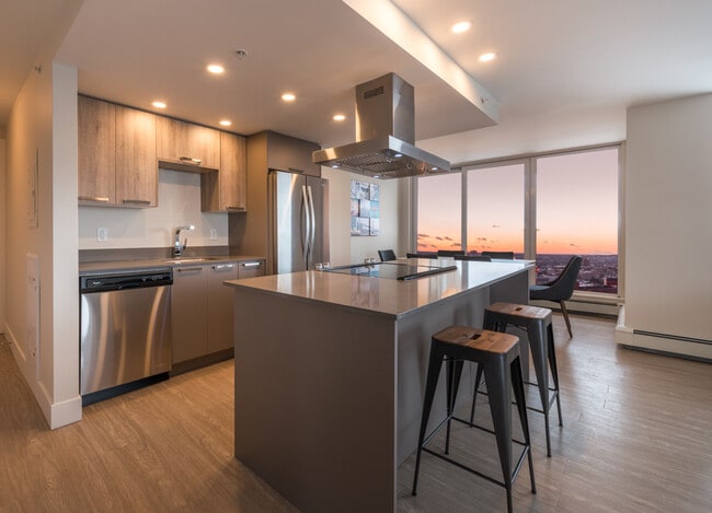 Photo - 5633-5633 Fenwick St Unit 403
