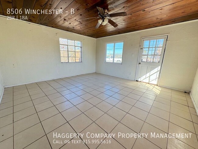 Photo - 8506 Winchester-B Unidad B