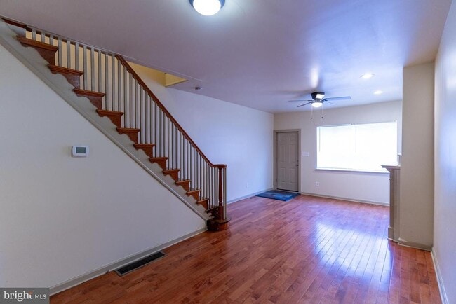 Photo - 2022 S Opal St