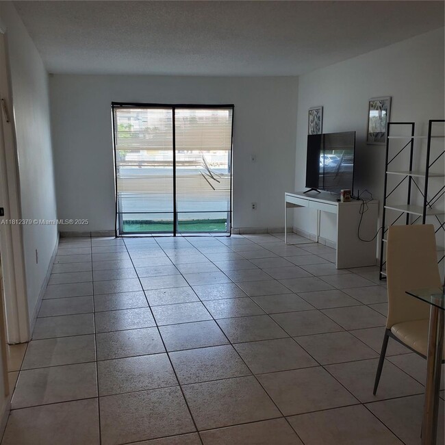 Photo - 4101 Indian Creek Dr Condo Unit 205
