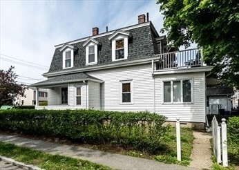 Building Photo - 151 Grove St Unit 2