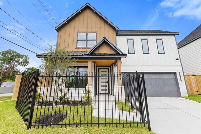 Building Photo - 3613 Gano St Rental