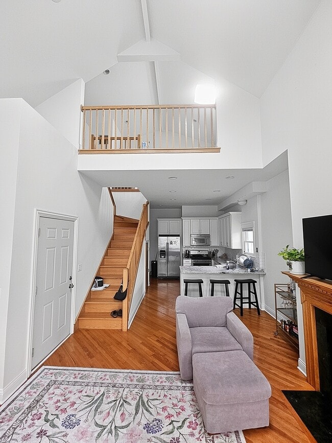 Photo - 1657 W Wrightwood Ave Unit 3W