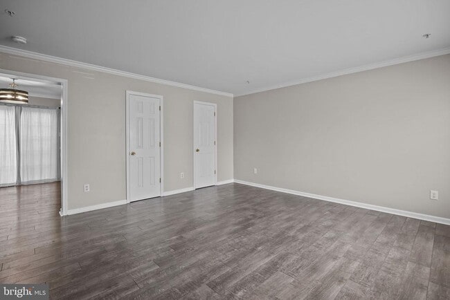 Photo - 618 Songbird Ct