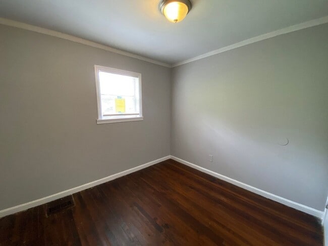 Photo - 3492 Venable Rd