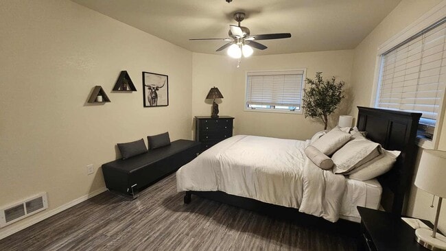 Photo - Fully Furnished Condo on Lake