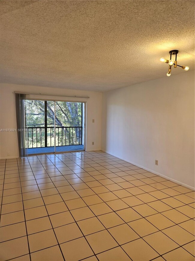 Photo - 7911 N Colony Cir Unit 304