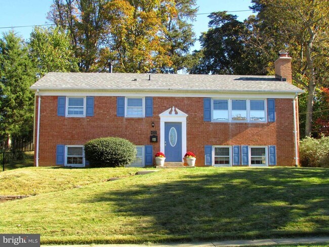 Photo - 4213 Nutwood Way House