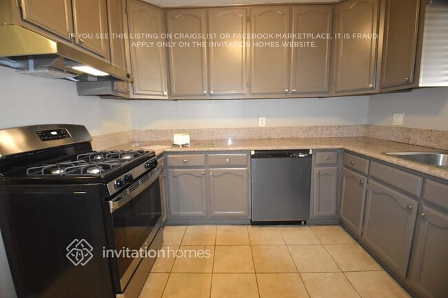 Photo - 22310 Devlin Ave