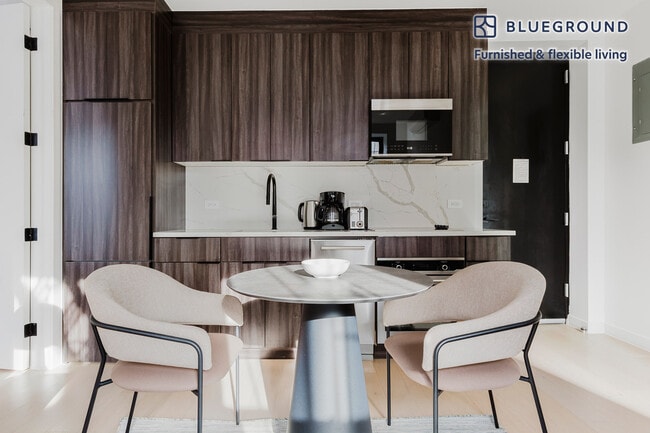 Photo - 972 Manhattan Ave Unit FL2-ID1684