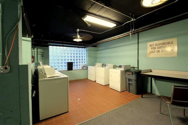 Photo - 1558 Massachusetts Ave Unidad 24