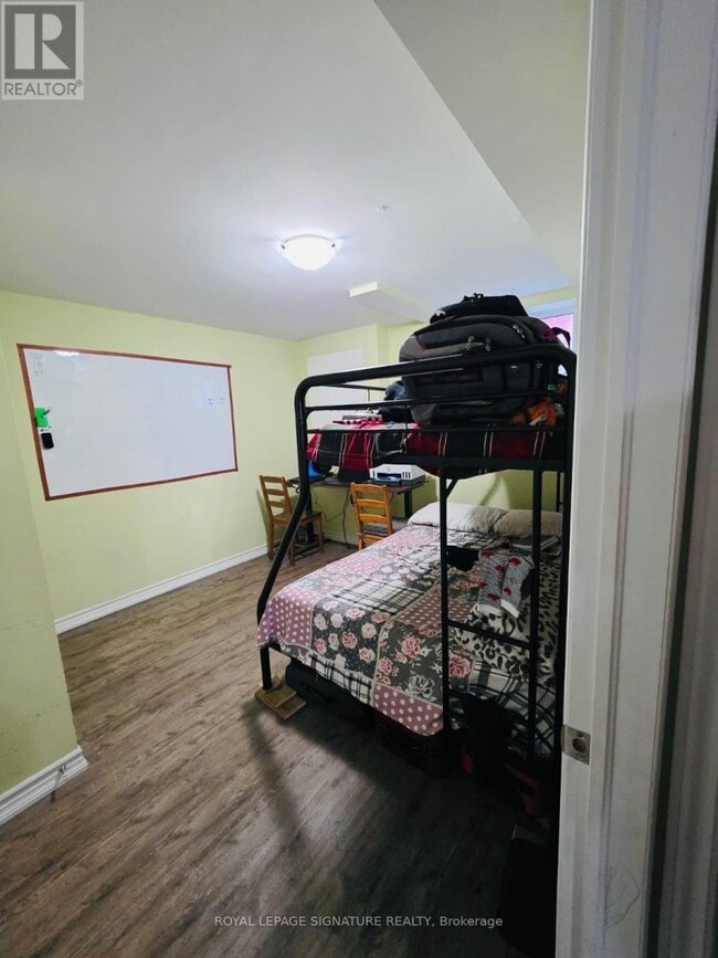 Photo - 10 Bonavista Dr