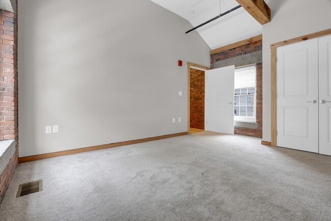 Photo - 58 13th St Unidad T-101