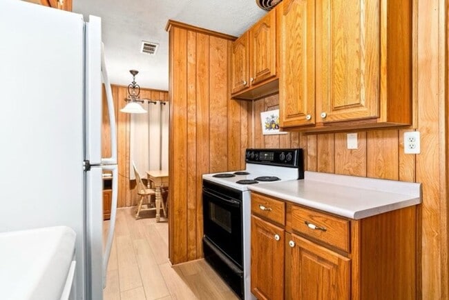 Photo - 806 S 11th St