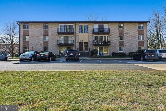 Building Photo - 4106 Mangalore Dr Unit 401 Rental