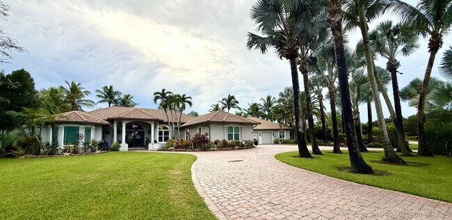 Photo - 14636 Stirrup Ln