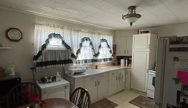 Photo - 3350 Clay Ct Unit 6