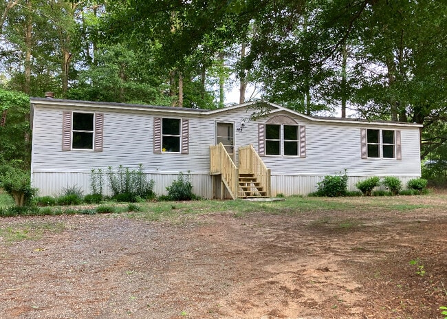 Building Photo - 103 Wade Rd