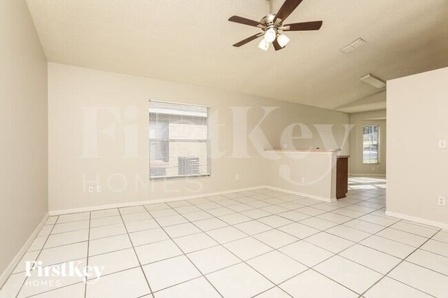 Photo - 7594 Groveoak Dr