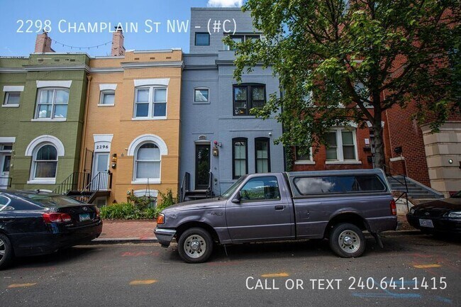 Photo - 2298 Champlain St NW