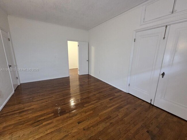 Photo - 850 Jefferson Ave Unit 5