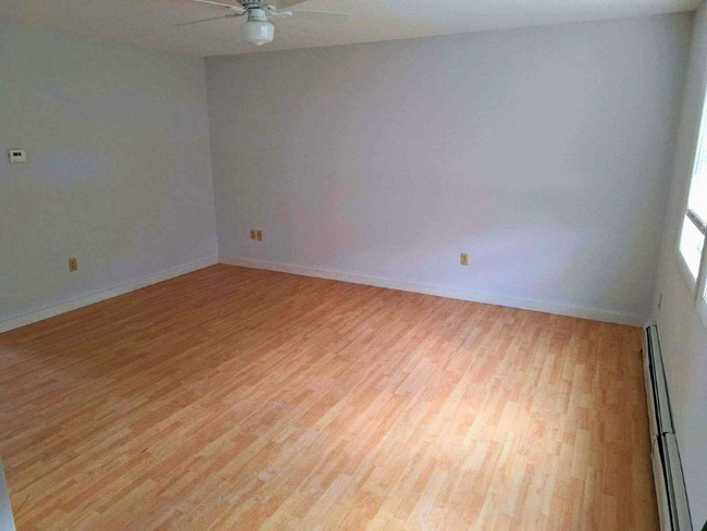 Photo - 14 Colby Way