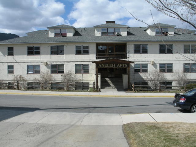 Photo - Aneleh Apartments