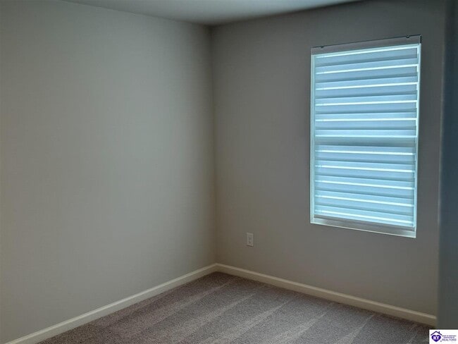 Photo - 309 Smt Crk Dr