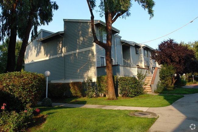 Photo - Meadowbrook
