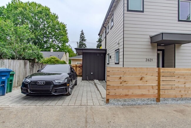 Photo - 2Bd/2.25Ba Seattle Home