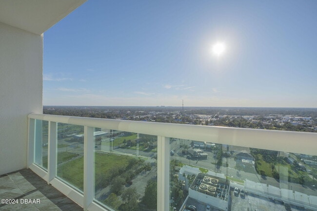 Photo - 231 Riverside Dr Unit 2010-1